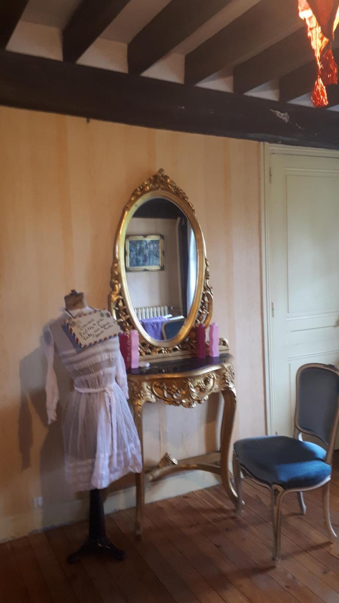 Le Jardin Des Merveilles Saint-Pierre-d'Autils Ruang foto